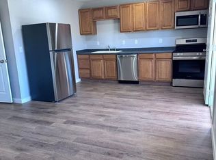 11-524 N Custer St, Weatherford, OK 73096