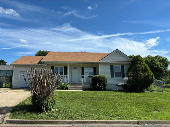 1205 Kristy Ave, Berryville, AR 72616