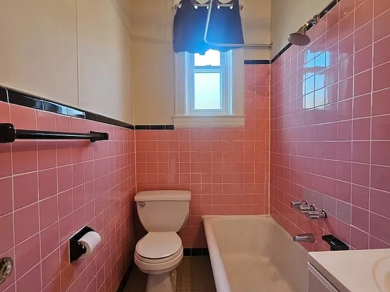 34-42 42nd St #3A — Photo 10