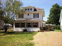 1st image of 114 E Avenue B