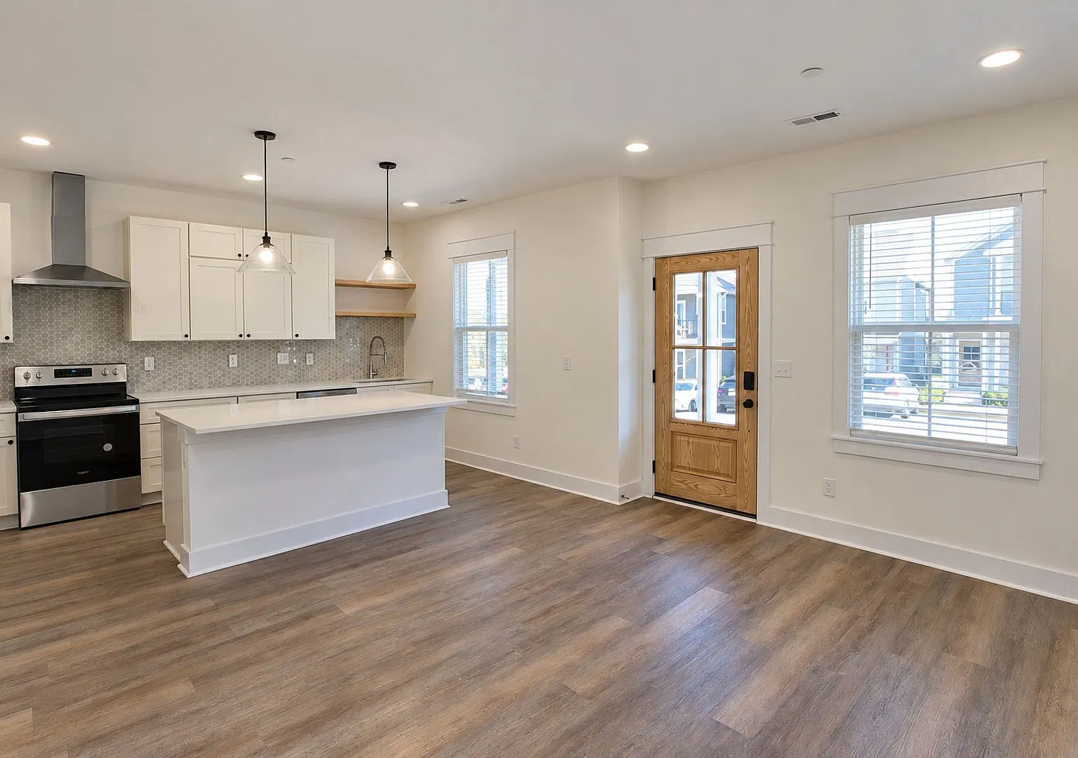 4-Bedroom Home at Highbury with Bonus Room, Pool & Pickleball Court | One Month Free! — Photo 2