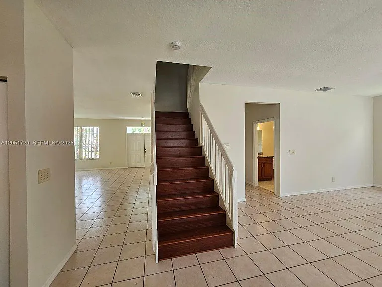 7558 Prescott Ln — Photo 11