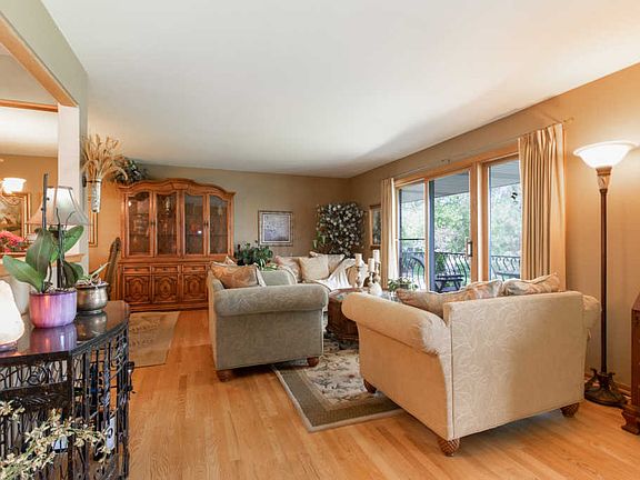 2nd image of 10413 Wyoming Ct #279