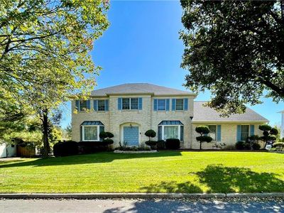 1761 Victoria Cir, Allentown, PA, 18103