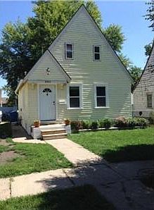 1st image of 2921 8th Ave