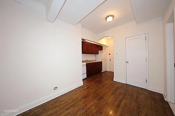 Rented by Corcoran | media 15