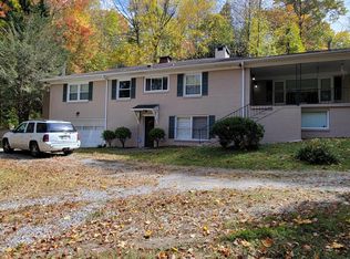 612 S Main St, Waynesville, NC 28786