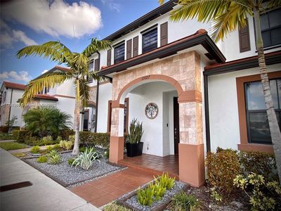 10607 W 34th Ct, Hialeah, FL, 33018