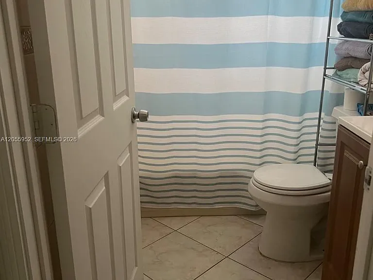 6227 SW 132nd Pl — Photo 11