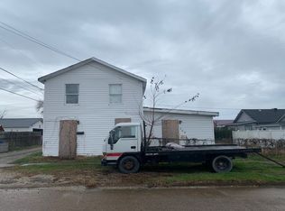 308 16th St, Kenova, WV 25530