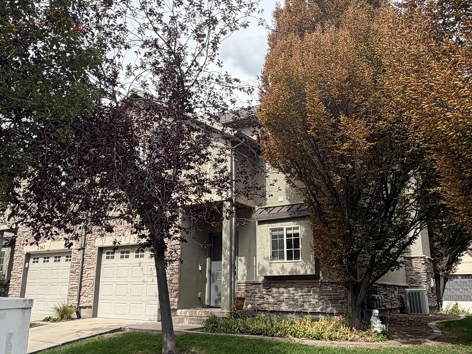 Storybook Townhome 3bed 3bath — Photo 2