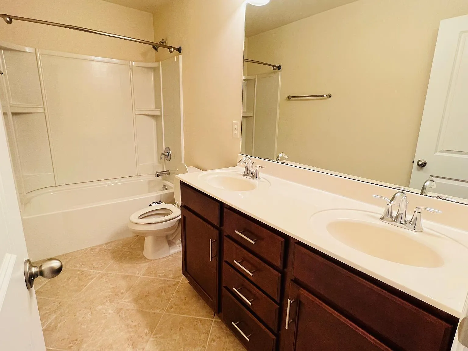 132 Concordia Woods Dr — Photo 3