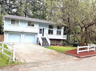530 NW Carolyn Ln, Poulsbo, WA 98370