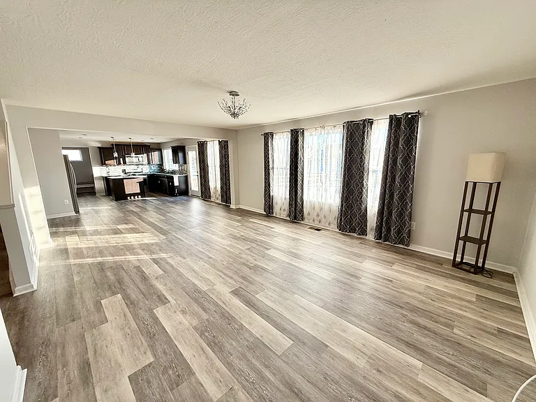 4385 Legacy Greens Dr — Photo 12