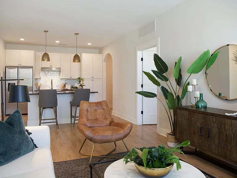 NOVEL University Place by Crescent Communities — Photo 9