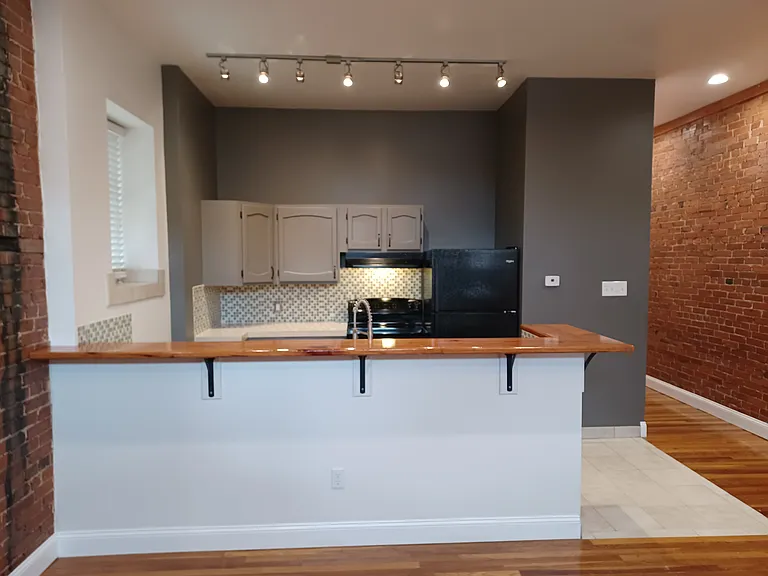 4224 Chouteau Ave #1F — Photo 5