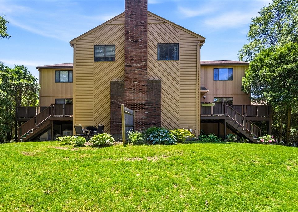 1st image of 245 Eliot St #245