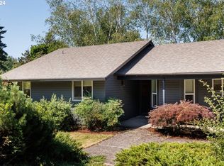 8707 SW 62nd Ave, Portland, OR 97219