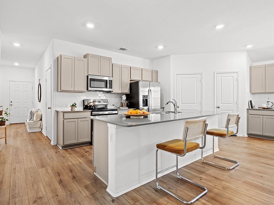 1st image of 124 Perfect World Loop