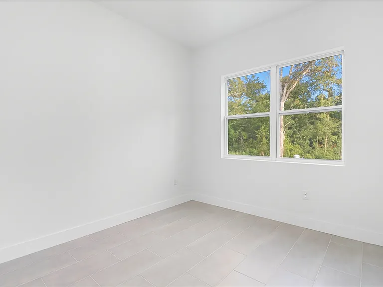 3999 SW Shorewood Dr — Photo 20