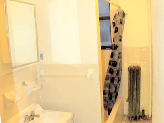 5th image of 217 Ocean Ave APT D6