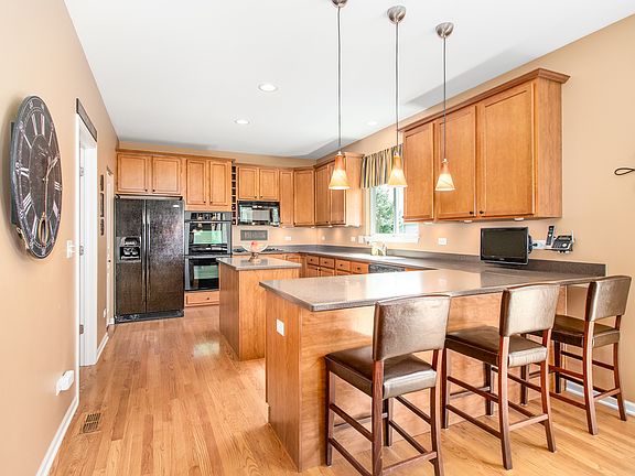 4th image of 25244 W Soldier Ct
