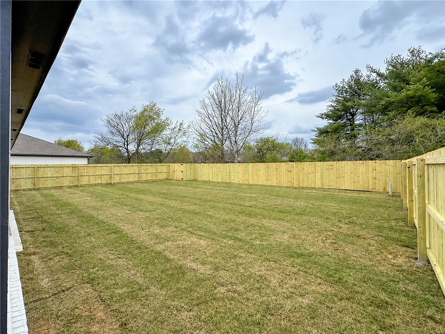 3 bed, 1520 sqft, $2,200 — Photo 3