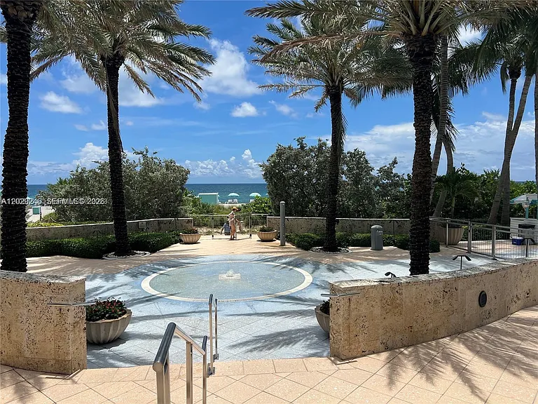 6799 Collins Ave #1501 — Photo 6
