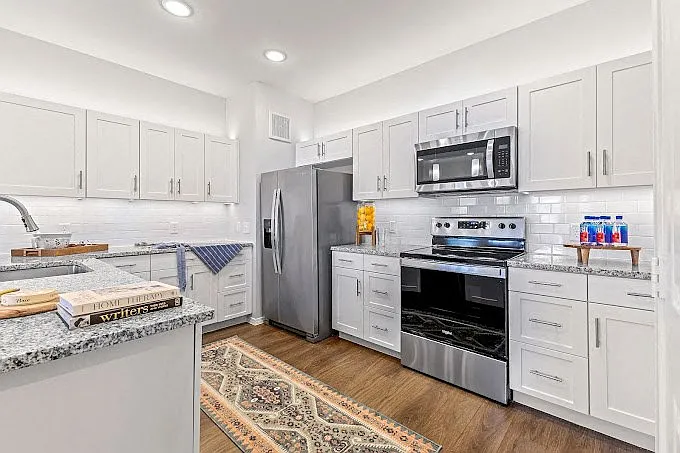 Seleno at Harris Road 55+ Apartments — Photo 14