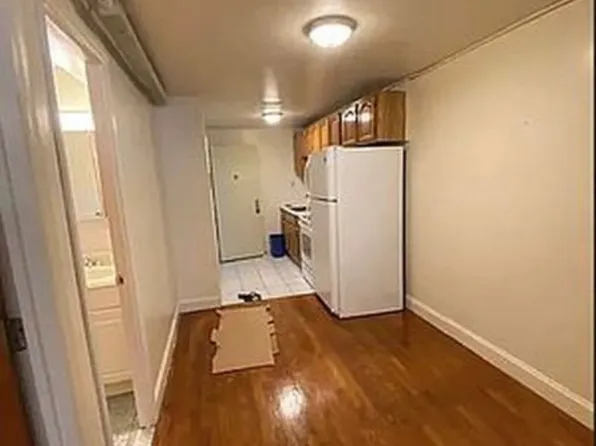 32-25 29th Street image 1 of 5