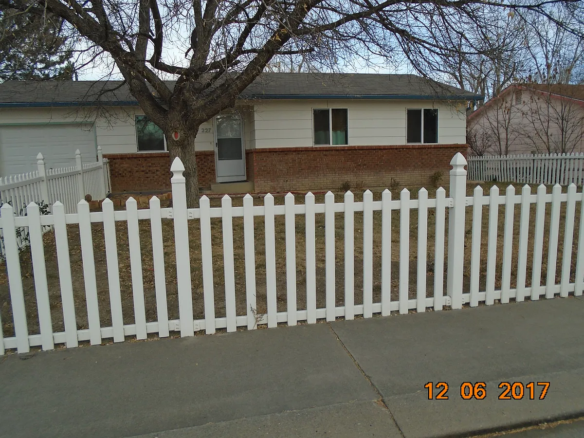Building Photo - 227 Turner Dr