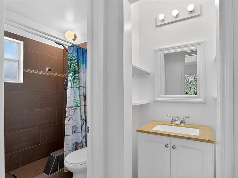 8071 Rhea Cir #B — Photo 22