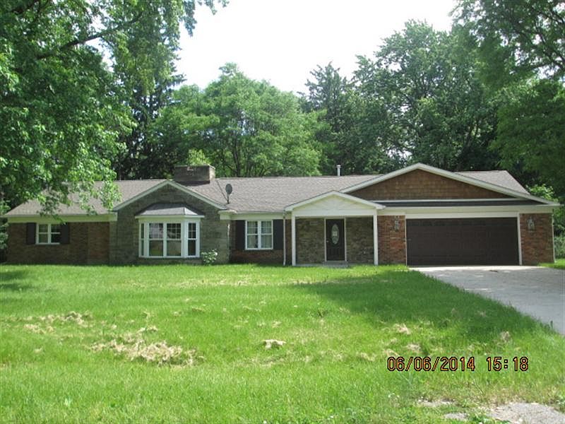 2nd image of 16173 Marguerite St