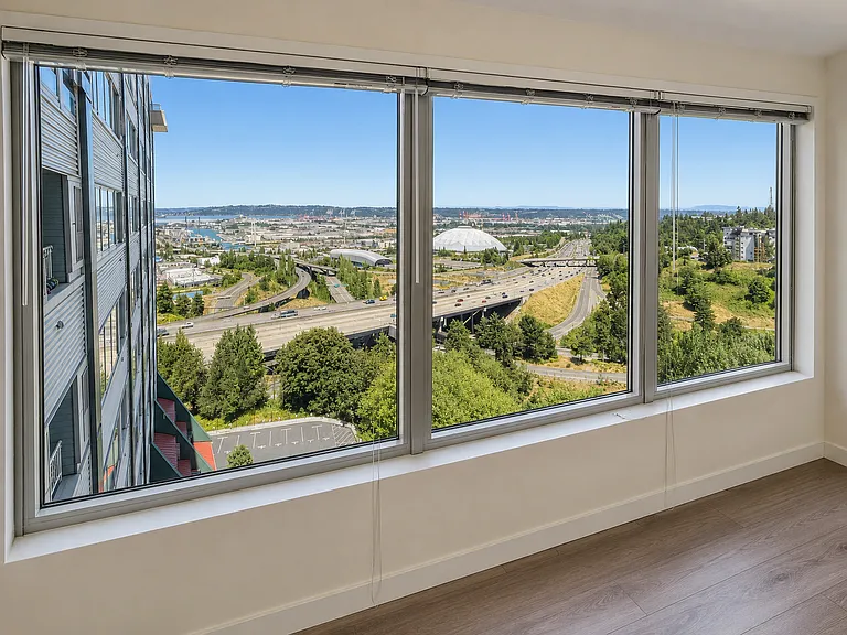 3201 Pacific Ave #907 — Photo 25