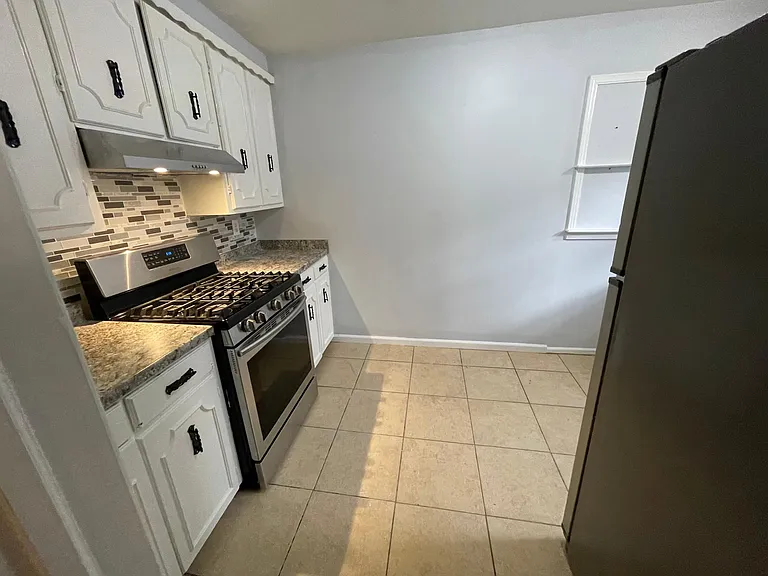 705 S Phoenix Ave #1 — Photo 27