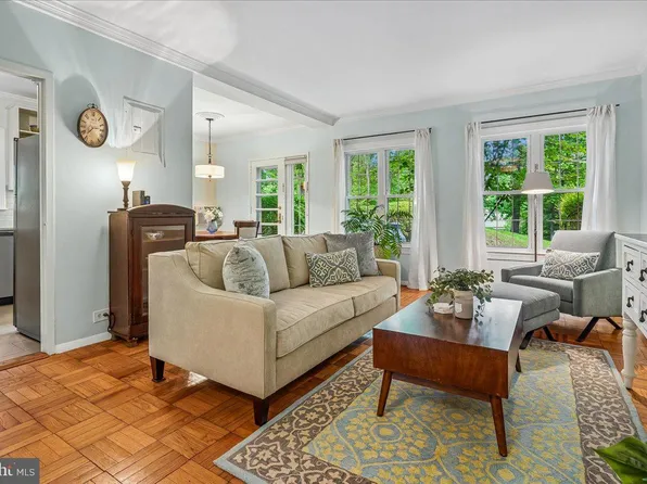 3702 Valley Dr, Alexandria, VA 22302