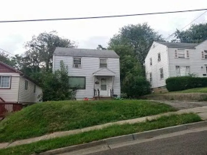 1137 Smithfarm Ave photo 1