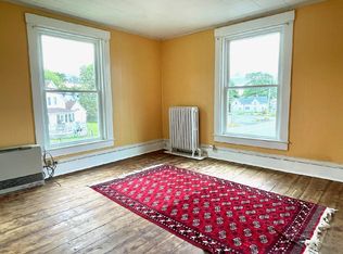 (Undisclosed Address), Rockland, ME 04841