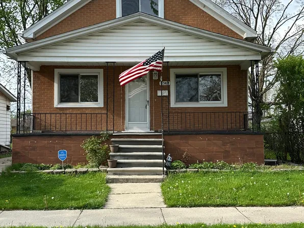 8549 Central Ave, Center Line, MI 48015