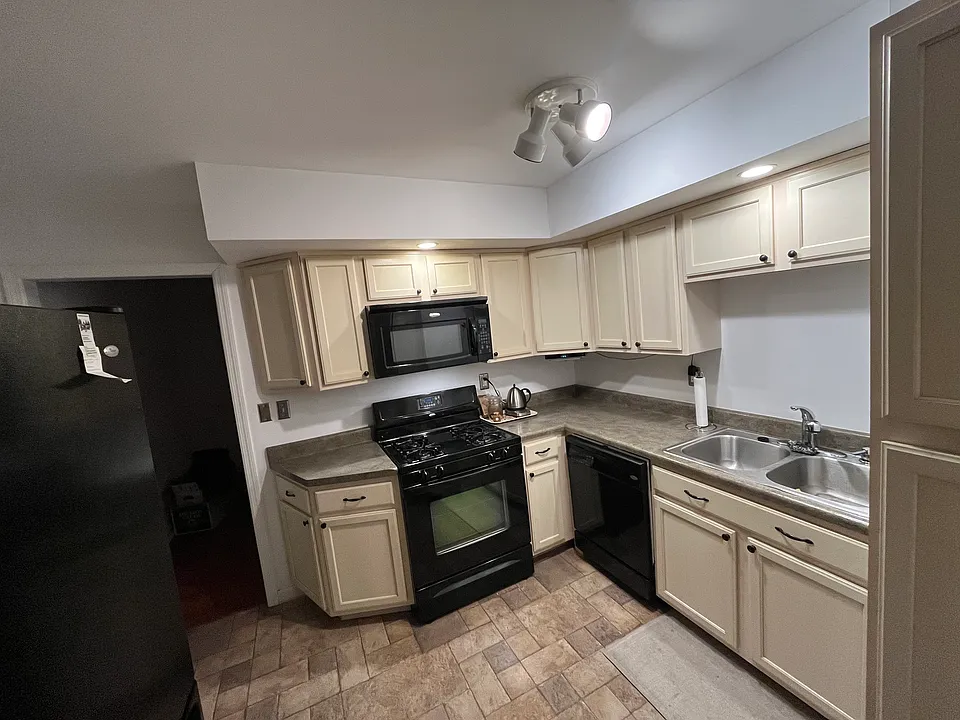 3636 Taliluna Ave #514
