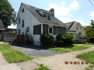12 E Edison Ave, New Castle, PA 16101
