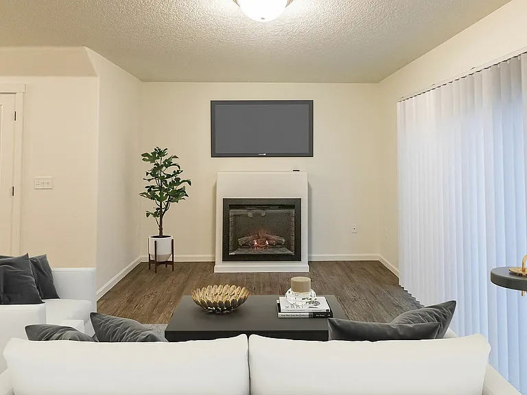 Fairview Court Townhomes — Photo 22