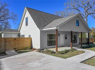 13063 Robin Dr, College Station, TX 77845