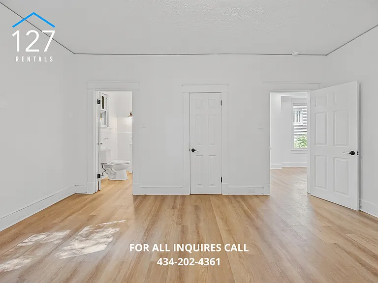 211 Saint Augustine St #UPPER — Photo 19