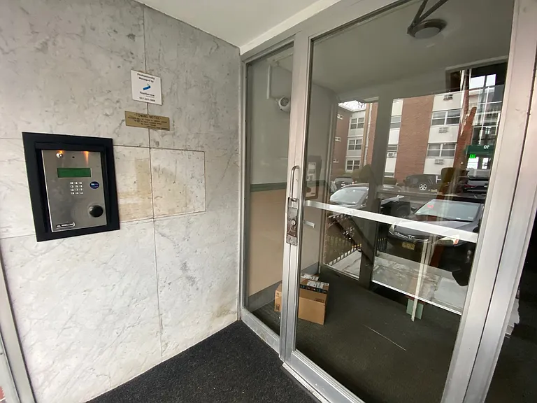 9 Commonwealth Ct #11 — Photo 18