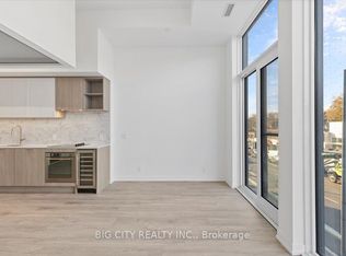 2020 Bathurst St #219, Toronto, ON M5P 2B9