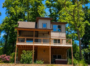 334 C H Ln, Gatlinburg, TN 37738