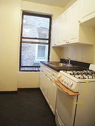 Rented by DSA Realty Midtown West
