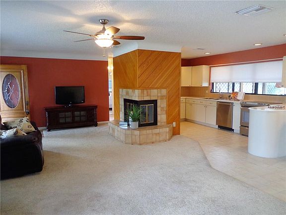5th image of 6024 51st Ave N