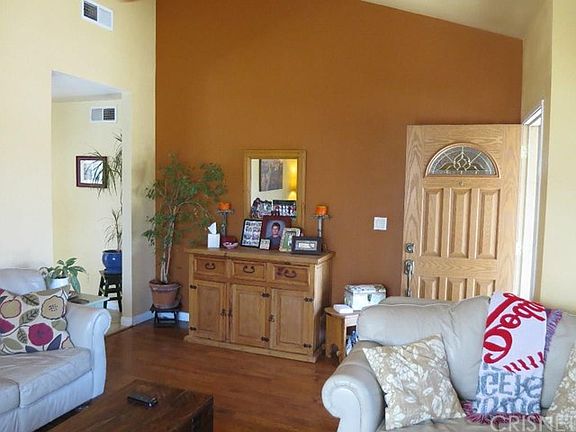 5th image of 25825 Olivas Park Rd